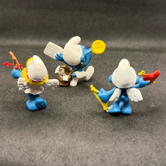 Vintage Valentine Smurf Figurines Lot | Cupid Smurfette, Mailman, cupid Smurf - Picture 4 of 7